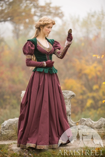 Costume “Princess in Exile”