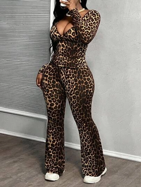 Slaydiva Casual Leopard Print Plus Size Notched Collar Long Sleeve Fitted Flare Pants 2 Pieces Set, Suitable For Autumn/Winter