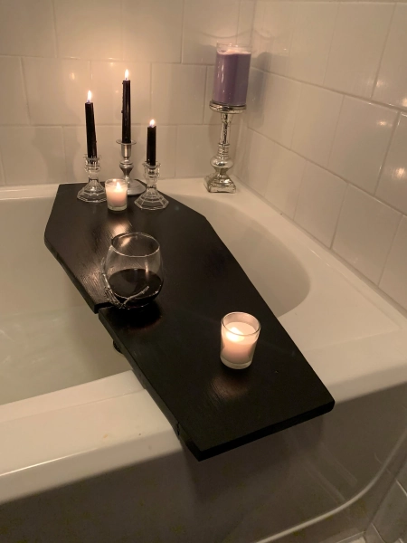 Coffin Shaped Bath Tray with Wine Notch