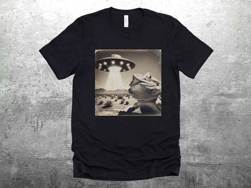 Funny Bearded Dragon Shirt, Beardie Selfie Picture, Flying Saucer, Weird Animal Shirt, Bella Canvas 3001 T-shirt, Mens, Womens, Unisex - Etsy
