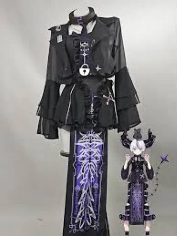 la+ Darkness Cosplay