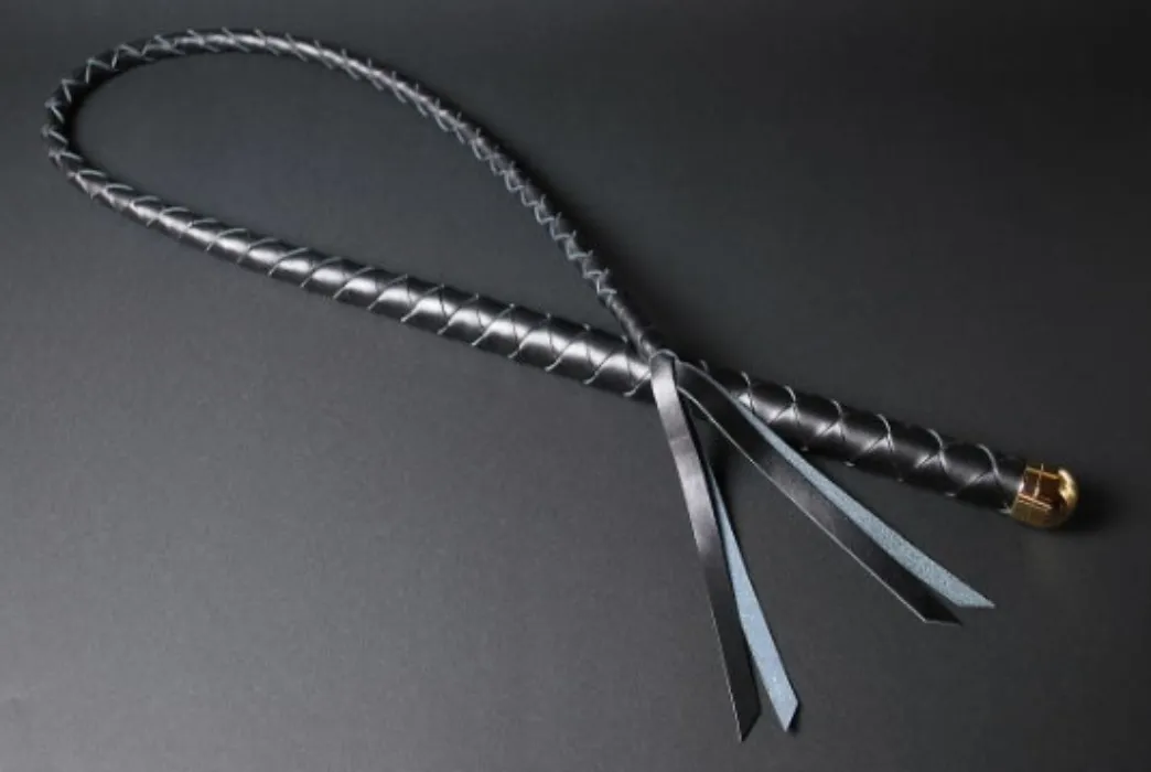Single-tail whip, made in Japan
