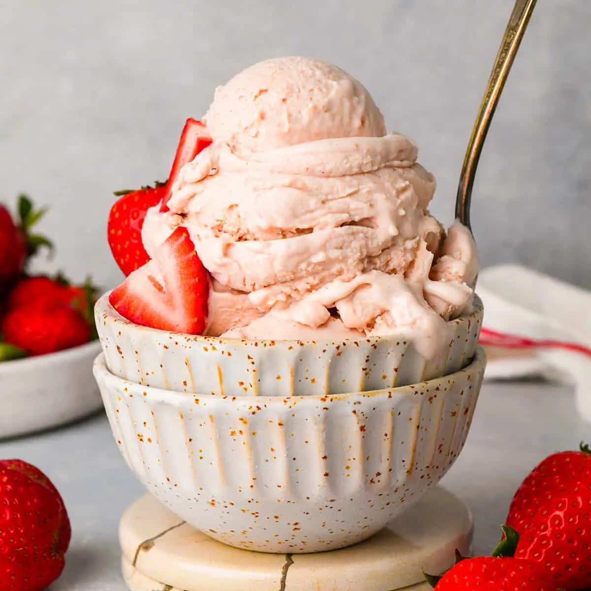 Strawberry Ice Cream 