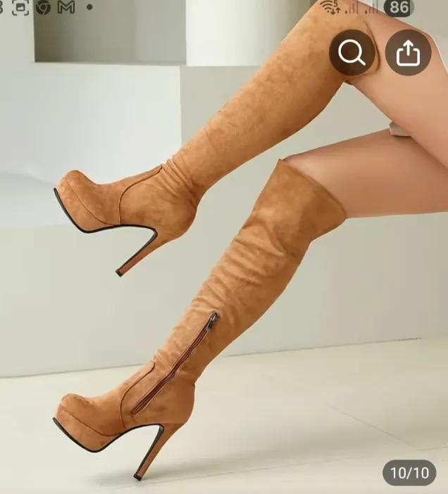 Camel boots