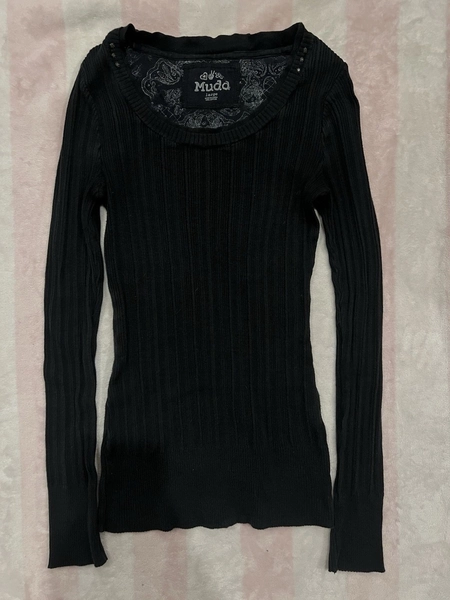 A Y2K Mudd long sleeve top in black, juniors sizing, size Large (fits S–M best)