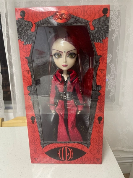 Junplanning Groove Inc Taeyang x Hide Welcome to Hide's Room T-273 1/6 Pullip