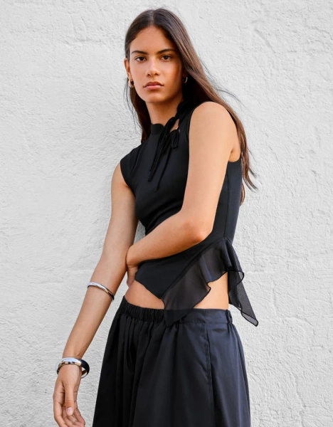 Short sleeve tulle T-shirt