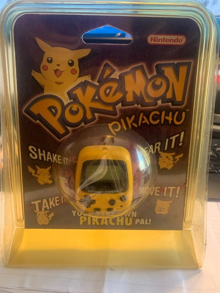 Nintendo Pokemon Pikachu Virtual Yellow Pocket Pal 1998 RARE SEALED