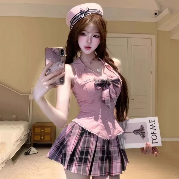 Pink doll set 