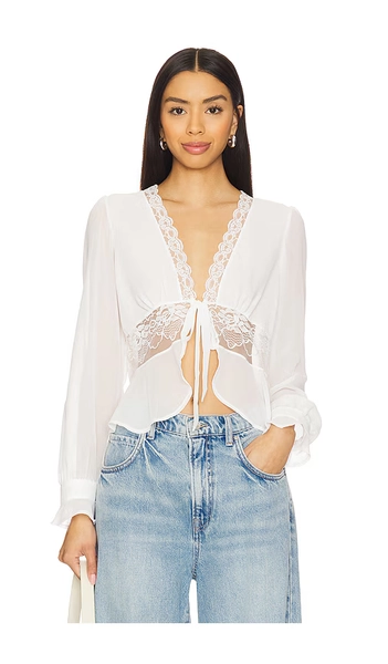 KAT THE LABEL Betty Blouse in White. - size S