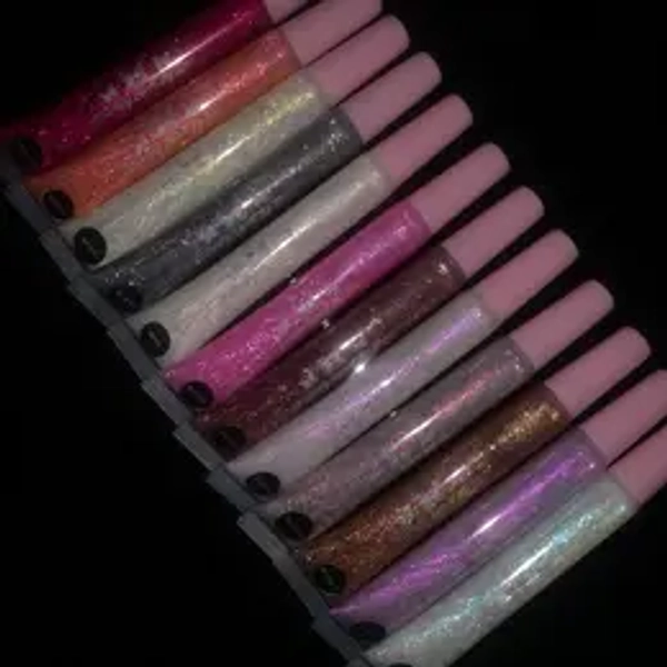 Fluttergloss-Glitter Lipgloss Glossy Lipstick Sparkly Non sticky Non Gritty Hydrating Holographic Lipgloss