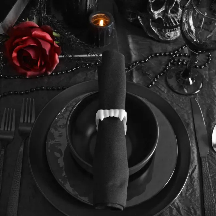 Dinner and a drink 🍷