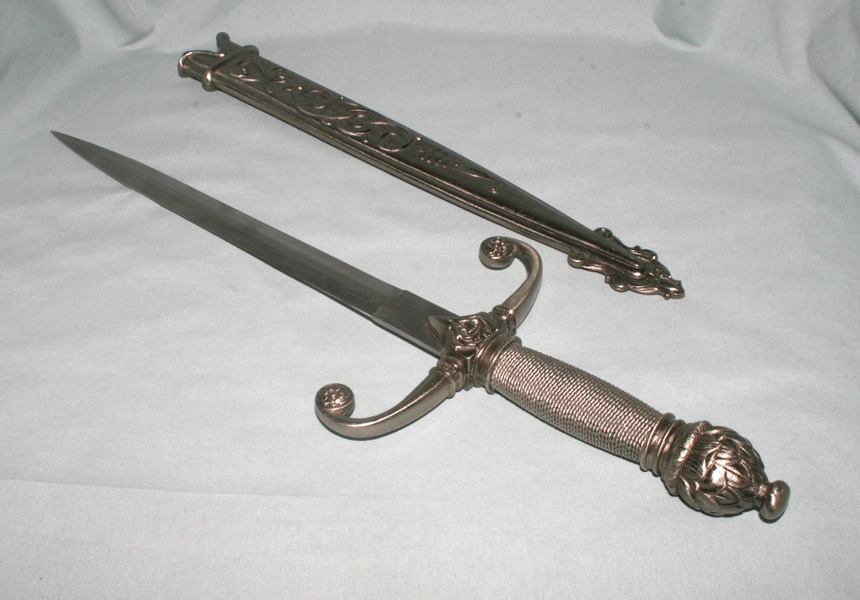 Sword 440 Stainless w/ Decorative Handle n Cover Collective Item for Decoration