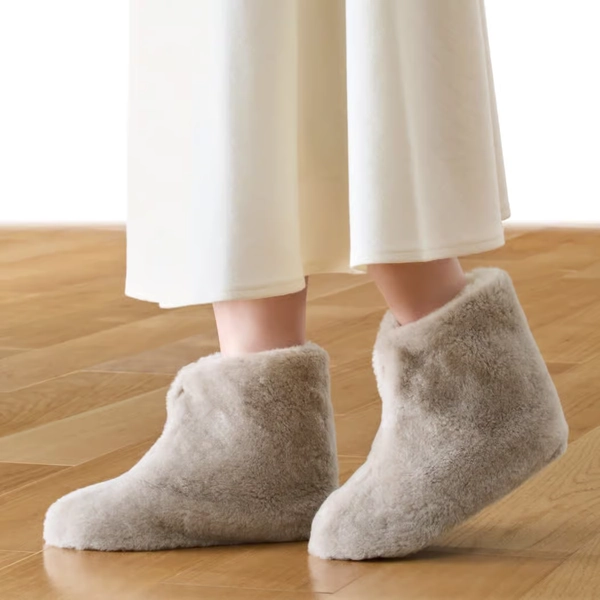 Wool house slippers