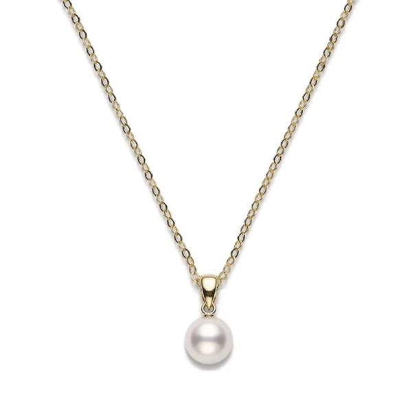Akoya Cultured Pearl Pendant in 18K Yellow Gold