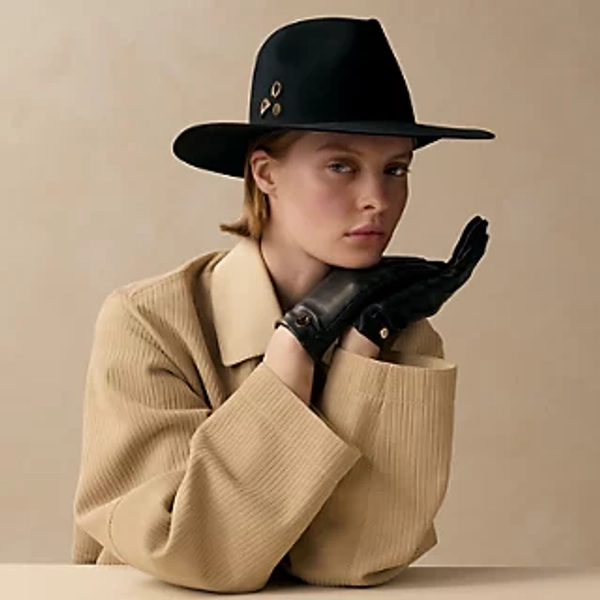 Hermés Faubourg Jump hat