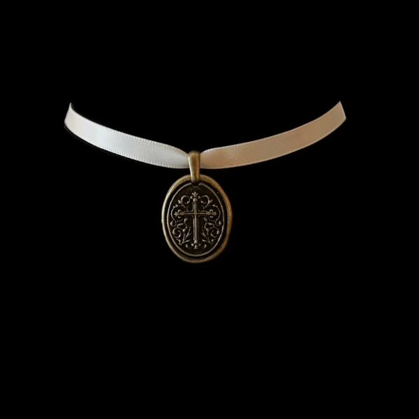 WAX SEAL RIBBON CHOKER 