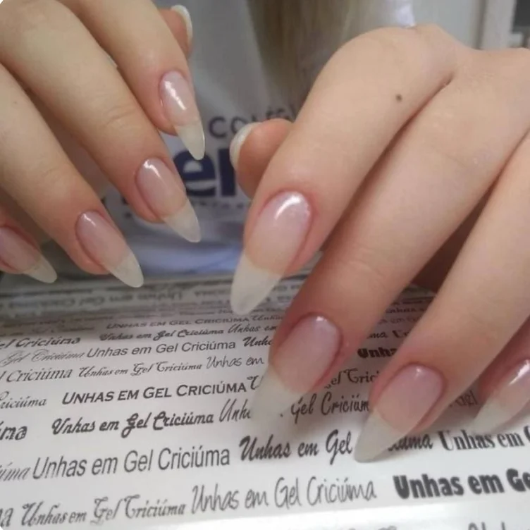 Nails 