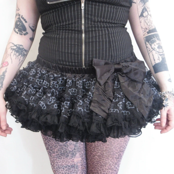 brass knuckle tutu *black*