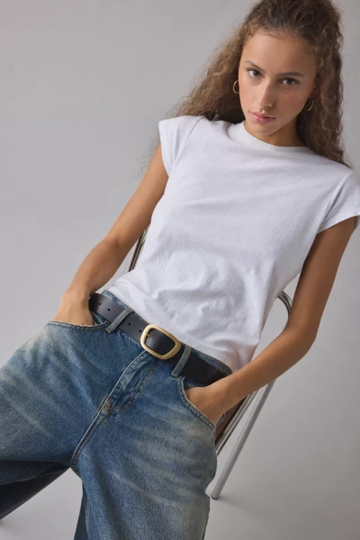 Modern Oval Buckle Leather Belt