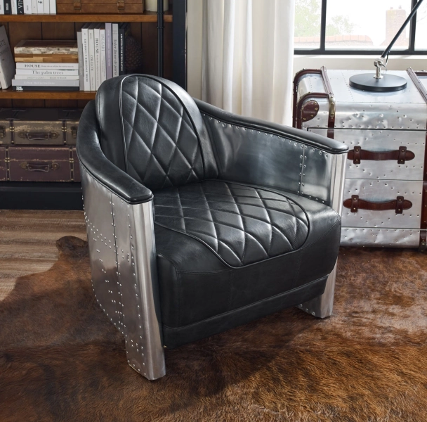 Paynesville 31.1'' W Tufted Genuine Leather Accent Armchair