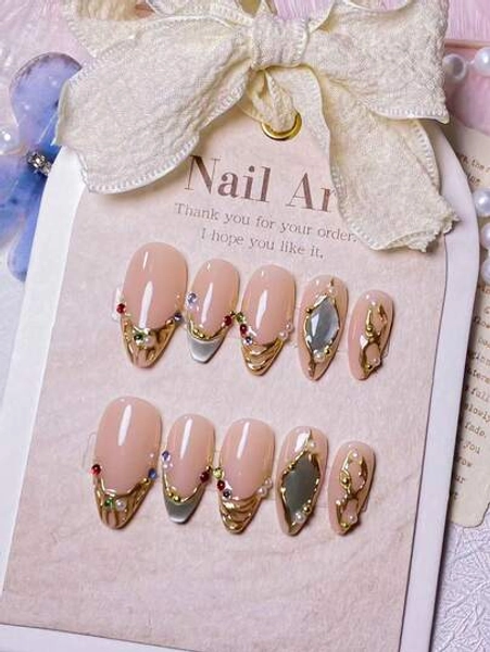 10pcs Handmade Almond Gold Line Decor 3D Flower Minimalist Detachable Nail Tips, Fashionable & Elegant Nails