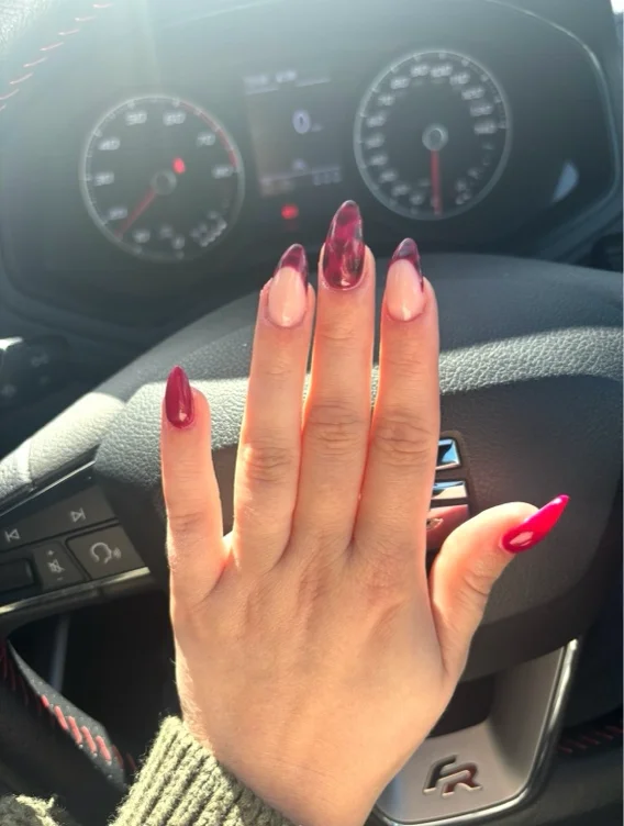 Treat me to my nails