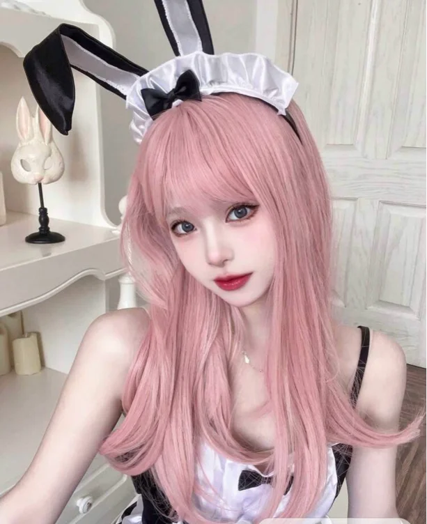 Pink wig! 