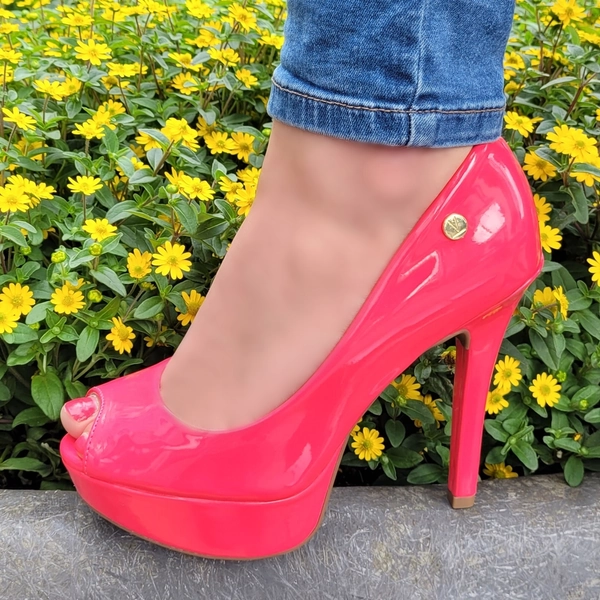 Peeptoe pumps met hoge hak in zuurstok roze | size 38