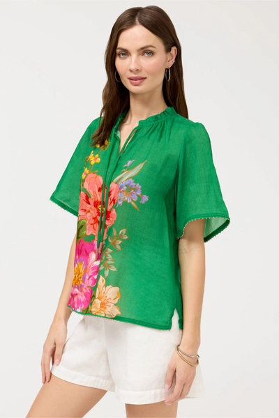 FLUTTER SLEEVE BLOUSE