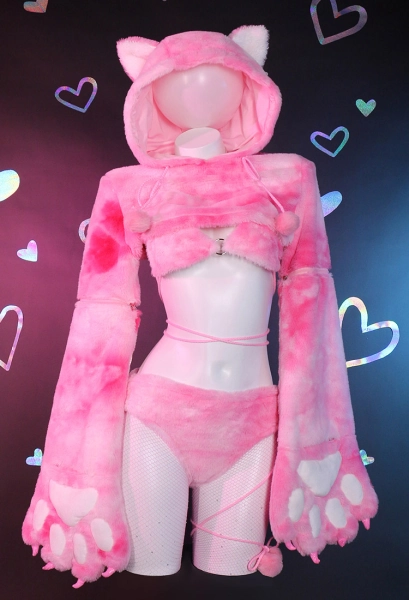 ✽ pink furry cat ✽