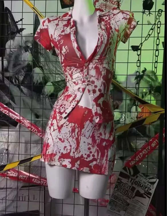 Bloody Nurse Cosplay