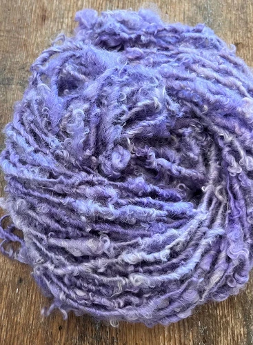 Violet - blue, curly handspun art yarn, Cotswold wool 