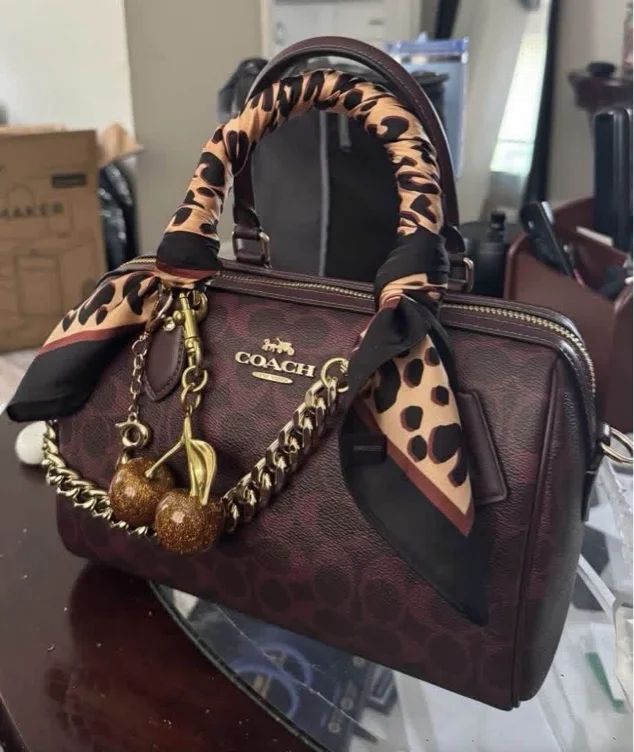 Purse 