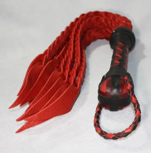 Cat O' Nine Flogger 