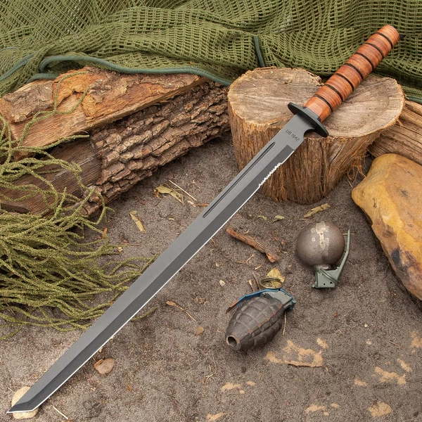 Kabar 1942 U.S. Combat Sword with Sheath