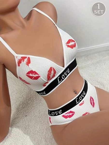 Women's Lip Printed Triangle Bra & Panties With Comfortable Skin-Friendly Fabric, Lingerie