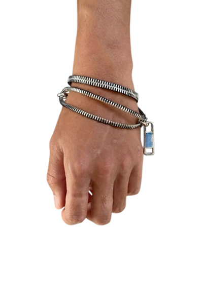 Zipper bracelet/necklace  | Kaos