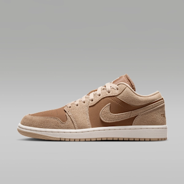Air Jordan 1 Low Women's Shoes