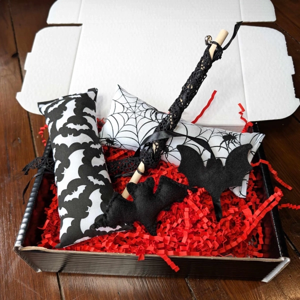 Spooky Catnip Cat Toy Gift Box