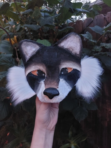 Racoon therian mask