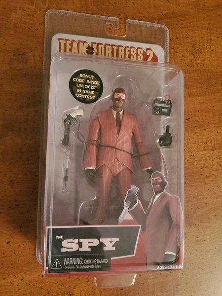 Team Fortress 2 Red Spy Action Figure 