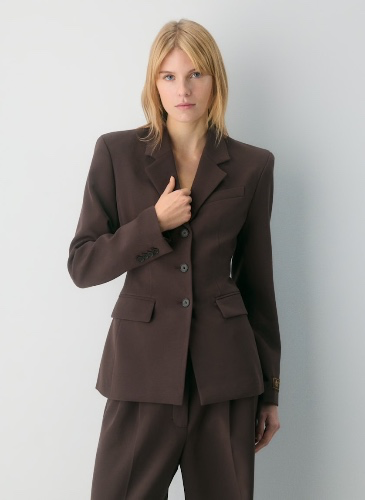 Standout Blazer - (Re)ssential