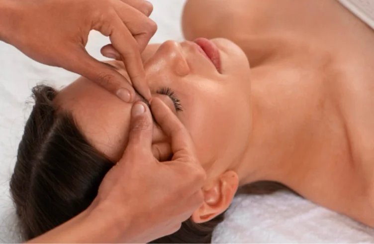 Facial 