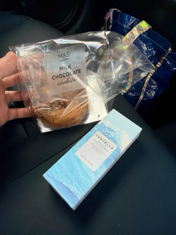 Cookies + skincare