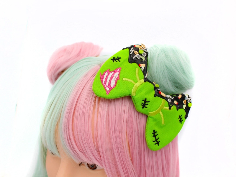 Frosted Decoden Zombie Lover Hair Bow - Great Gift For Her - Nerd Gifts - Geek Gifts - Gamer Fashion - Gift For Teens - Hair Accessories