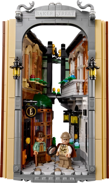 Sherlock Holmes: Book Nook