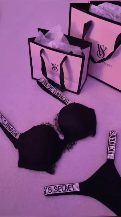 🖤