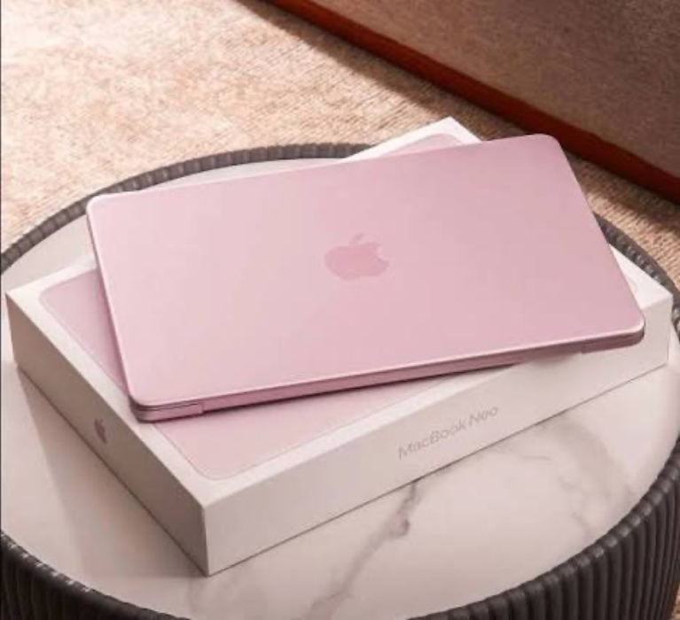MacBook neo pink