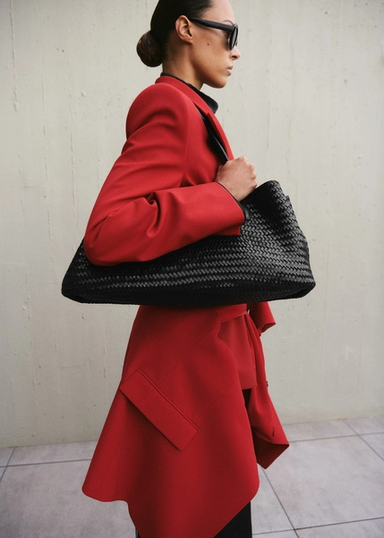 Large braided leather shoulder bag - Women | MANGO USA